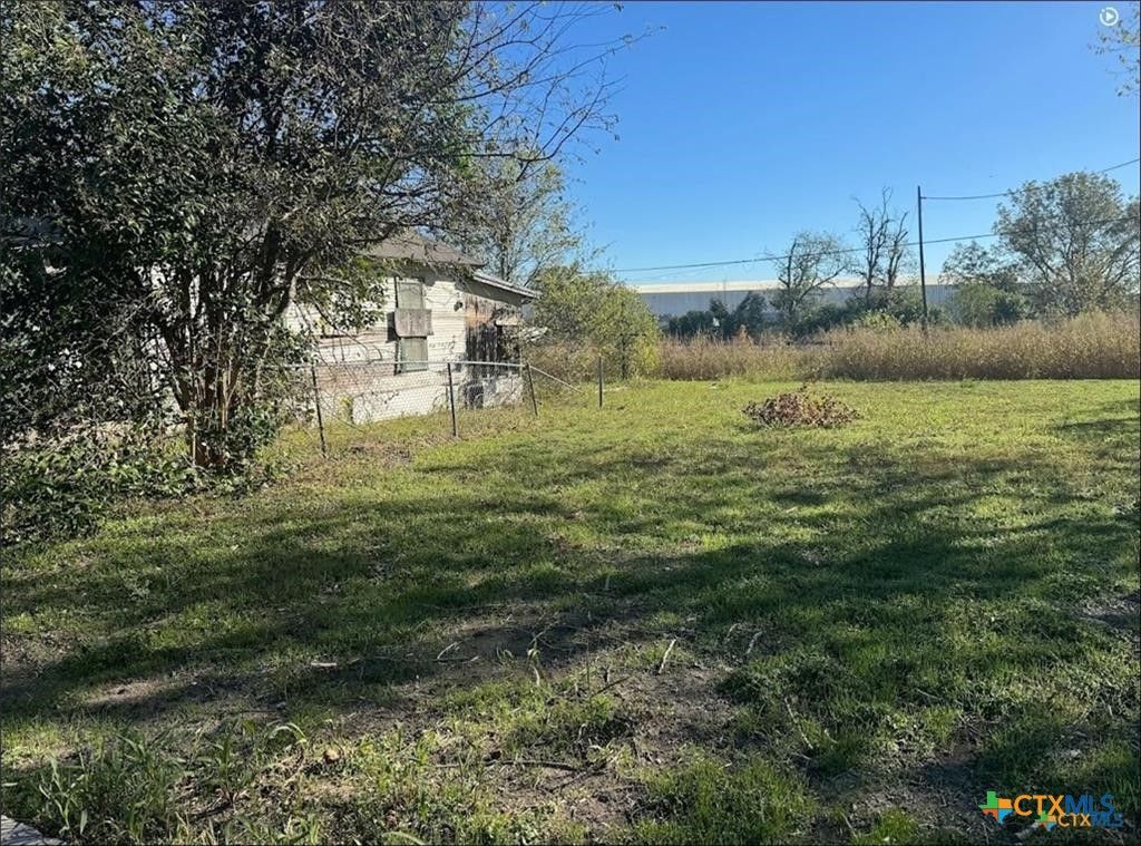 1015 S 12th Street, Temple, TX 76504
