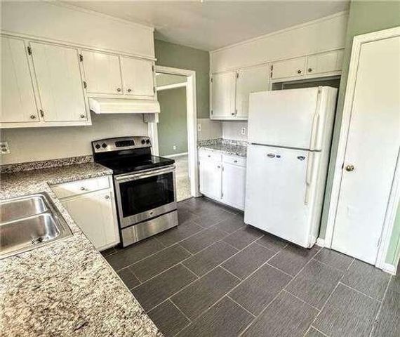 4093 Hideaway Drive, Tucker, GA 30084