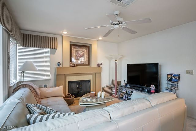 3044 Forest Lake Street, Las Vegas, NV 89117