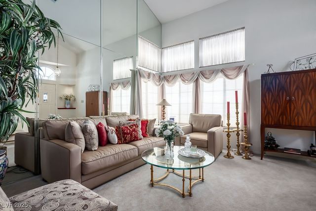 3044 Forest Lake Street, Las Vegas, NV 89117