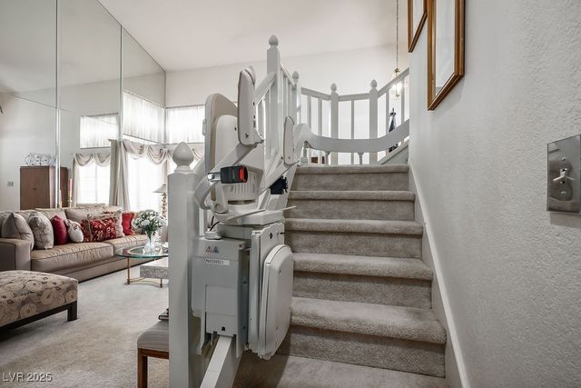 3044 Forest Lake Street, Las Vegas, NV 89117