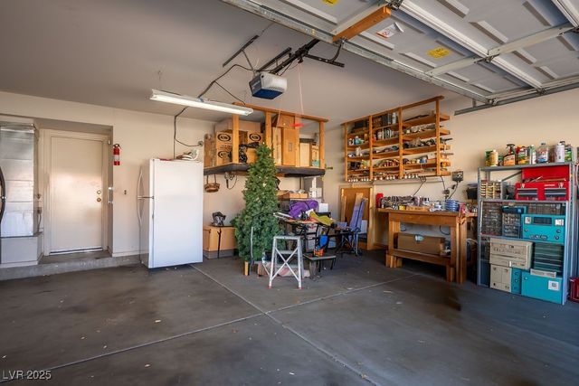 3044 Forest Lake Street, Las Vegas, NV 89117