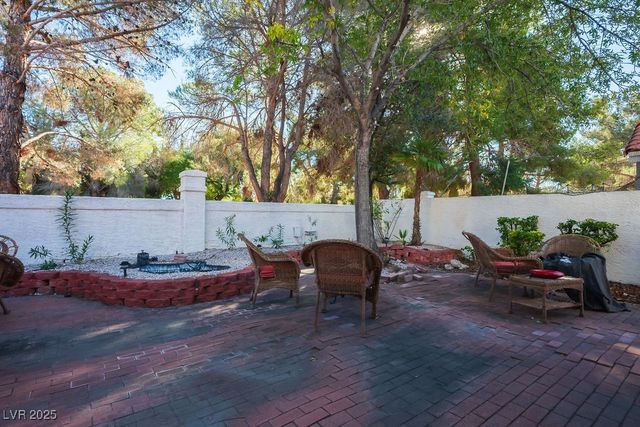 3044 Forest Lake Street, Las Vegas, NV 89117