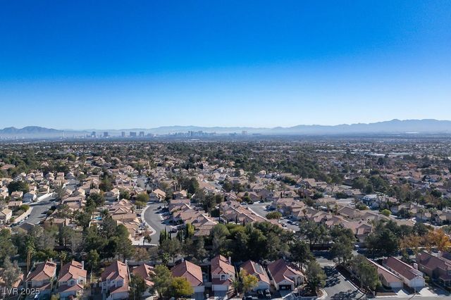 3044 Forest Lake Street, Las Vegas, NV 89117