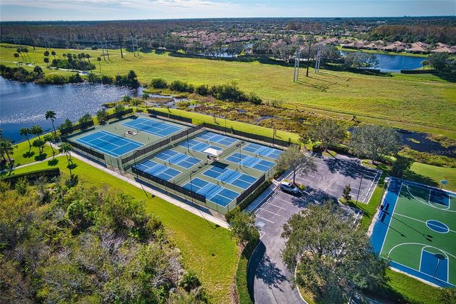 163 BRIDGEWATER COURT, Bradenton, FL 34212