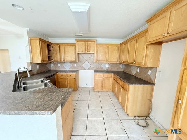 2207 Gail Drive, Copperas Cove, TX 76522