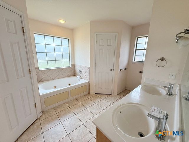 2207 Gail Drive, Copperas Cove, TX 76522
