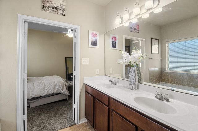 3211 Norville Lane, Houston, TX 77047