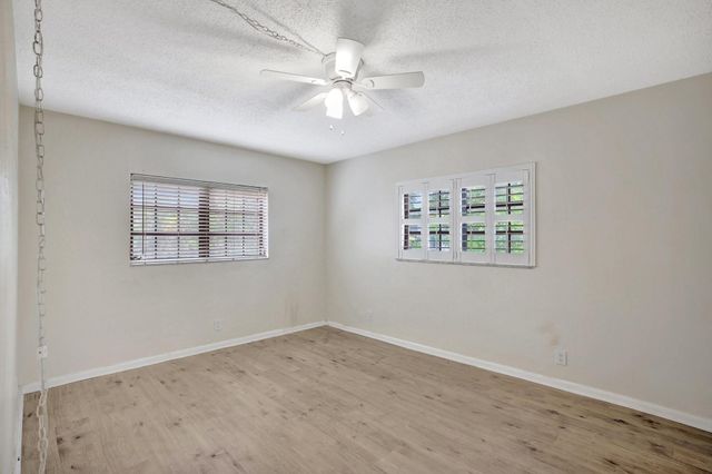 917 NE 16th Avenue 7, Fort Lauderdale, FL 33304