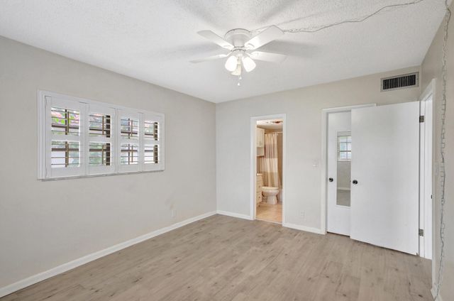 917 NE 16th Avenue 7, Fort Lauderdale, FL 33304