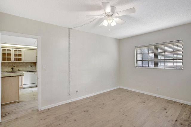 917 NE 16th Avenue 7, Fort Lauderdale, FL 33304