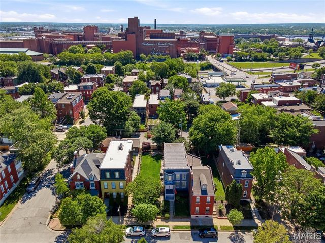 3010 Salena Street, St Louis, MO 63118