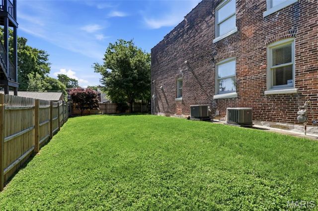 3010 Salena Street, St Louis, MO 63118