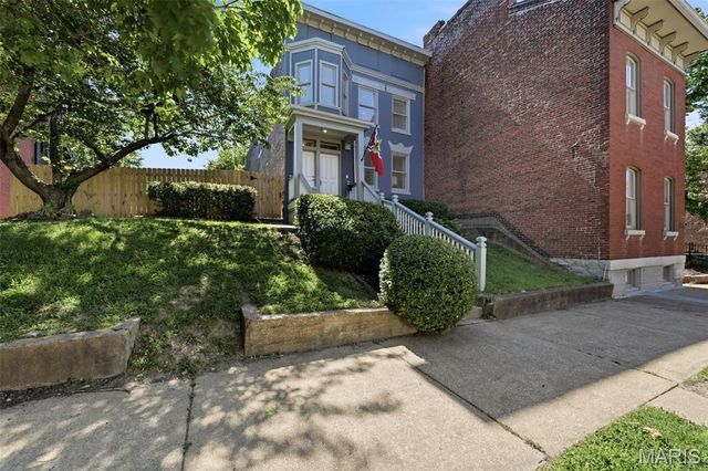 3010 Salena Street, St Louis, MO 63118