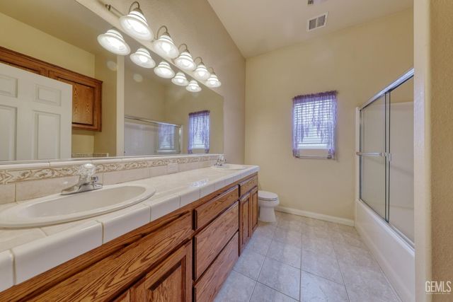 23780 Coyote Court, Tehachapi, CA 93561