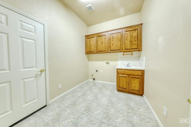 23780 Coyote Court, Tehachapi, CA 93561