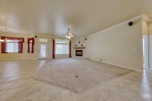 23780 Coyote Court, Tehachapi, CA 93561
