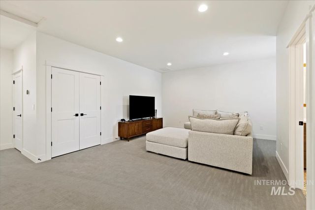 14739 N Power Way, Boise, ID 83714