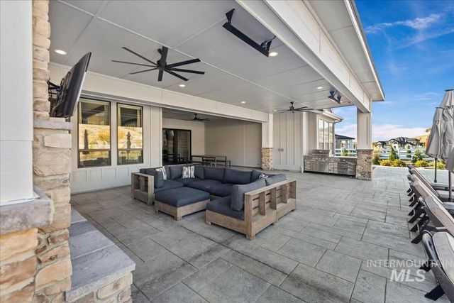 14739 N Power Way, Boise, ID 83714