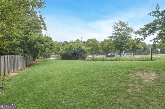 2668 Farmstead Road SE, Smyrna, GA 30080