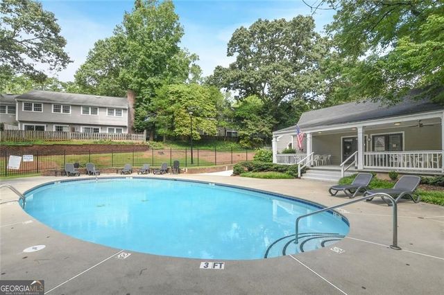 2668 Farmstead Road SE, Smyrna, GA 30080