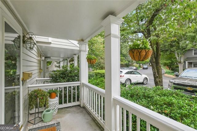 2668 Farmstead Road SE, Smyrna, GA 30080