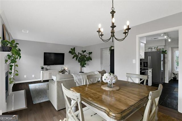 2668 Farmstead Road SE, Smyrna, GA 30080