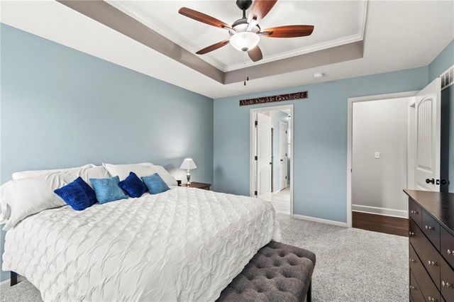 705 Chisam Road, Kearney, MO 64060