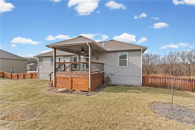 705 Chisam Road, Kearney, MO 64060