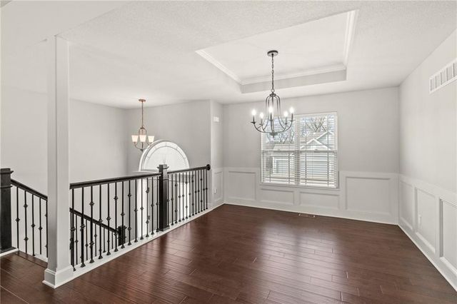 705 Chisam Road, Kearney, MO 64060