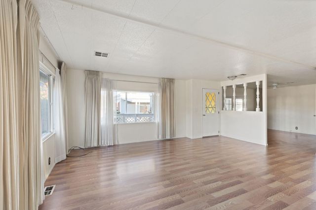 2321 SW Webster Road, Grants Pass, OR 97526