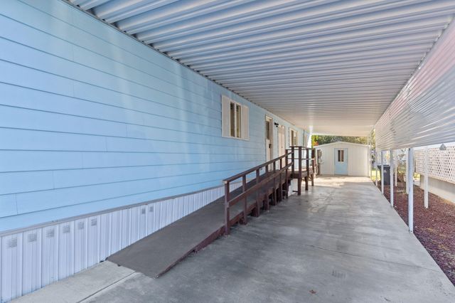 2321 SW Webster Road, Grants Pass, OR 97526