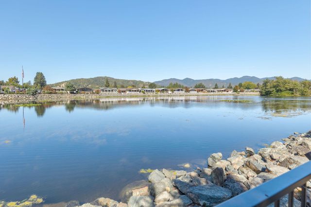 2321 SW Webster Road, Grants Pass, OR 97526