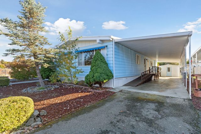 2321 SW Webster Road, Grants Pass, OR 97526