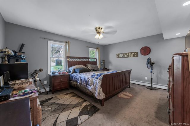 112 Rosemont Avenue, Farmingville, NY 11738