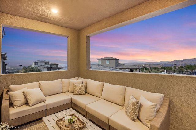 11861 Pelican Butte Avenue, Las Vegas, NV 89138