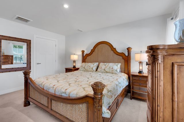 810 Rae Dr, Columbia, TN 38401