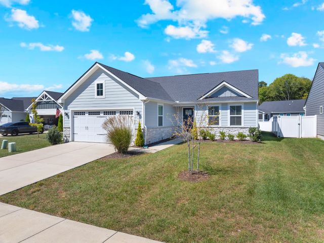 810 Rae Dr, Columbia, TN 38401