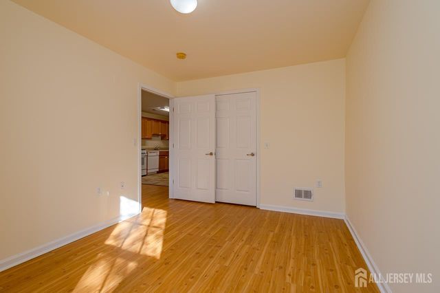 99 Liddle Avenue, Edison, NJ 08837