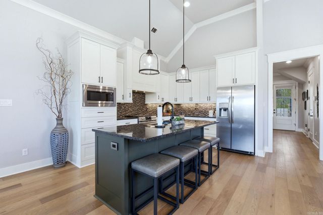 1185 Essex Drive, Benton, AR 72019