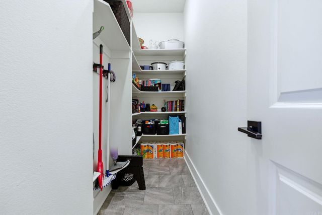 1185 Essex Drive, Benton, AR 72019