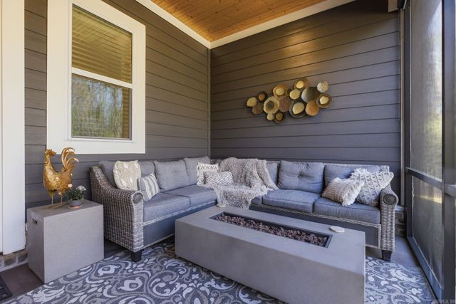 1185 Essex Drive, Benton, AR 72019