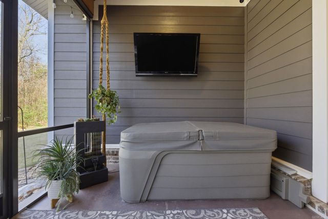 1185 Essex Drive, Benton, AR 72019