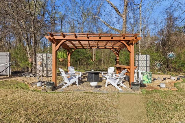 1185 Essex Drive, Benton, AR 72019