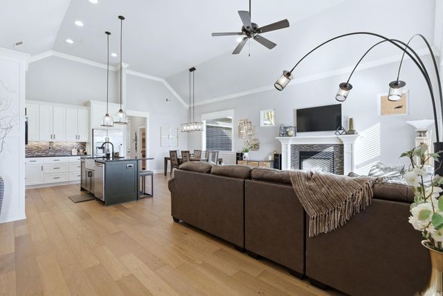 1185 Essex Drive, Benton, AR 72019