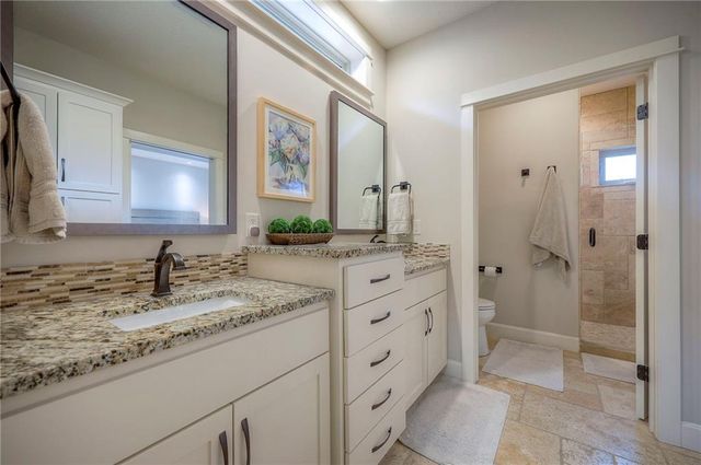 2250 Lake Pointe Dr Drive 300, Lawrence, KS 66049