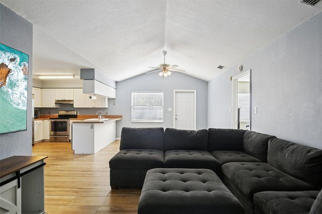 3501 W REYNOLDS STREET, Plant City, FL 33563