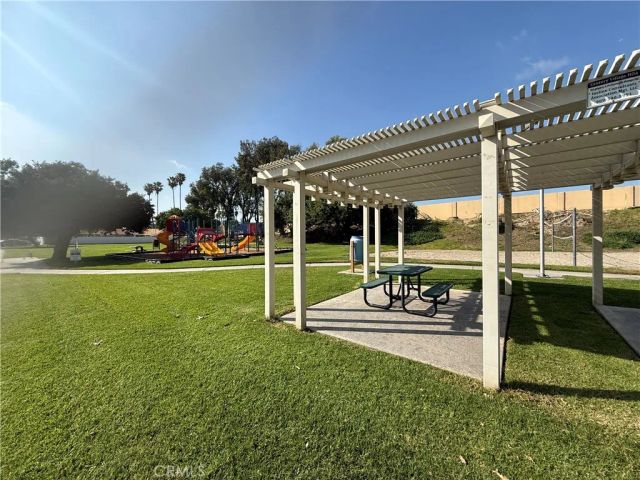 776 Atchison, Colton, CA 92324