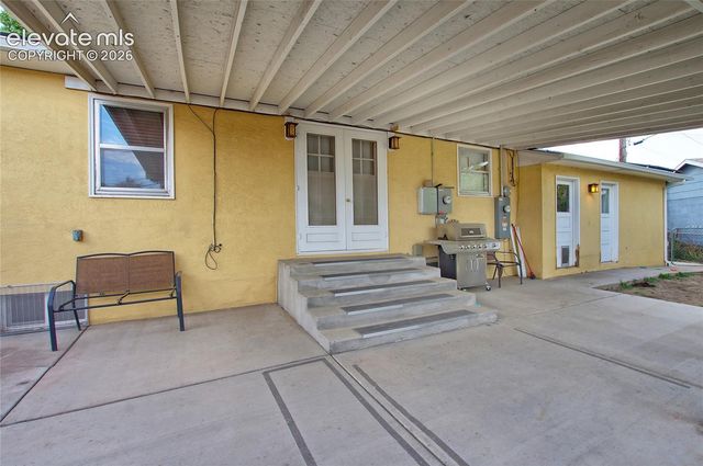 3111 Royal Avenue, Pueblo, CO 81005