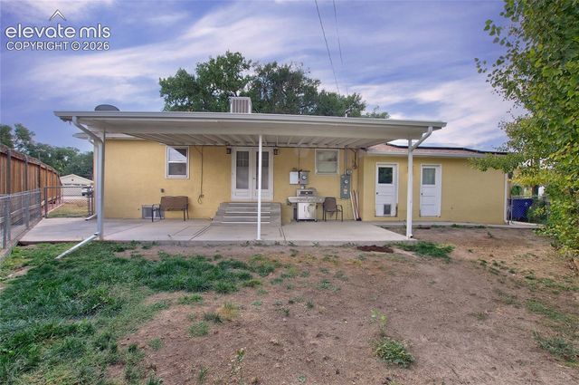 3111 Royal Avenue, Pueblo, CO 81005